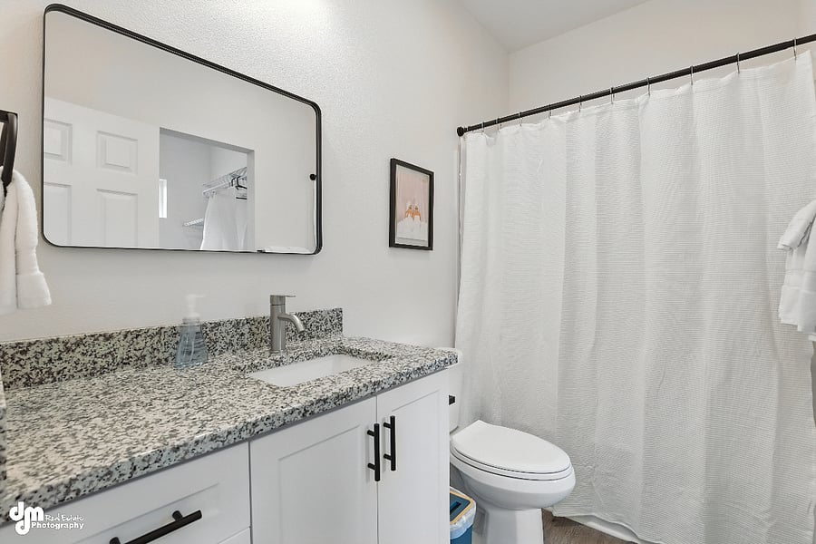 Furnished Finder property 900140_1 photo 17