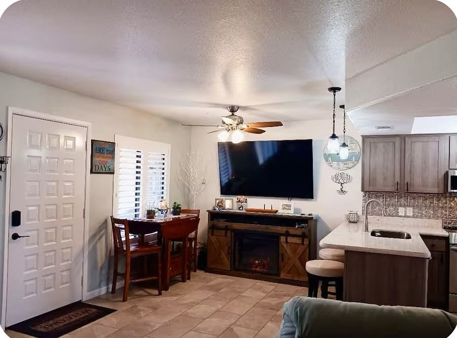 Furnished Finder property 900246_1 photo 2