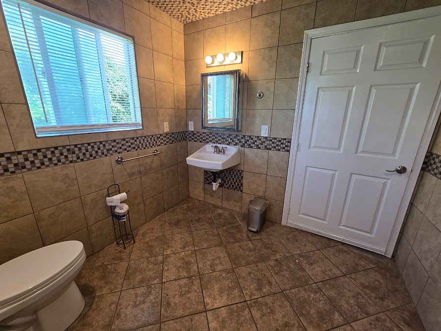 Furnished Finder property 900249_1 photo 9