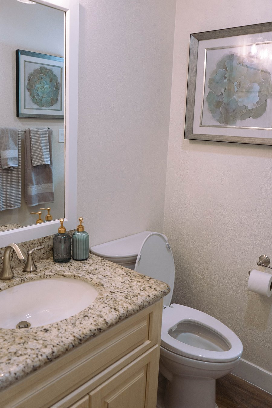 Furnished Finder property 900253_1 photo 10