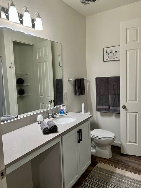Furnished Finder property 900286_1 photo 3