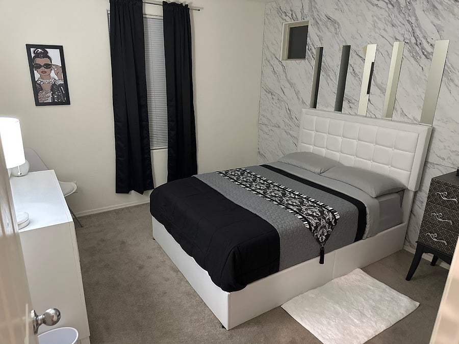 Upstairs Bedroom
Decor can be changed out to suit male or female.