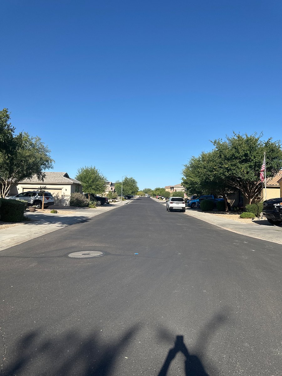 Street View of entryway to the home.