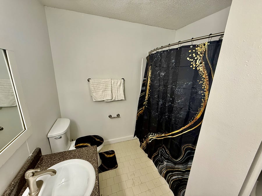 Furnished Finder property 900298_1 photo 11
