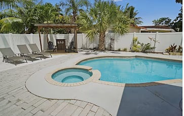Furnished Finder property 900463_1 photo 13