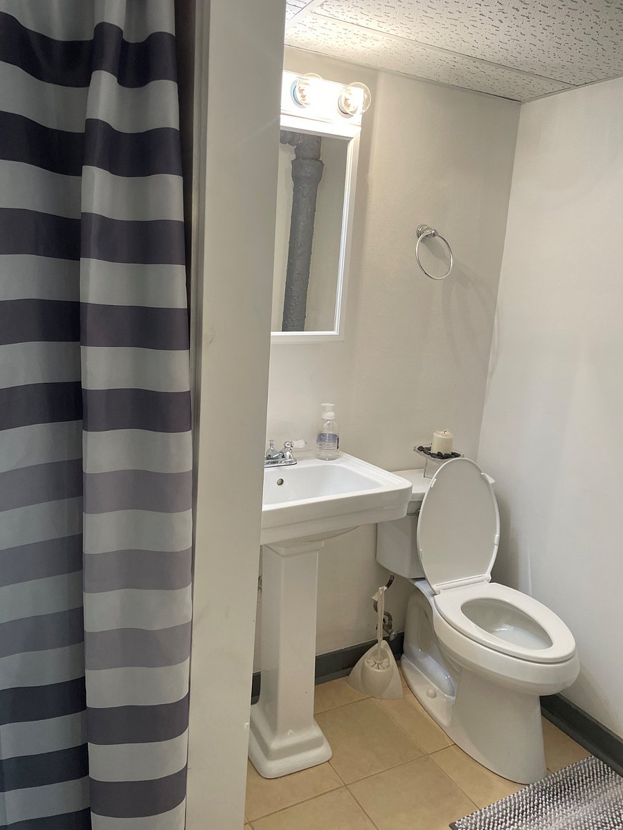 Full Bath lower level