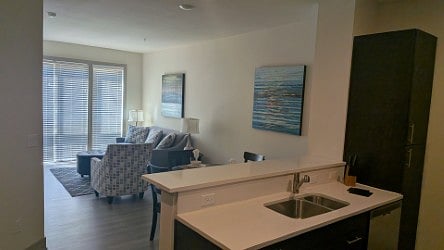 Furnished Finder property 900518_1 photo 3