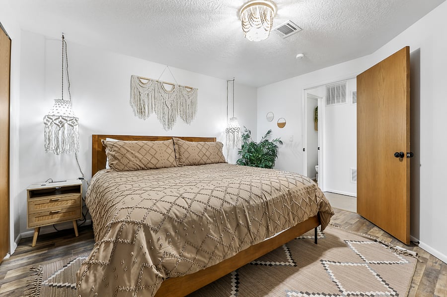 King bed with plug in nightstands. 