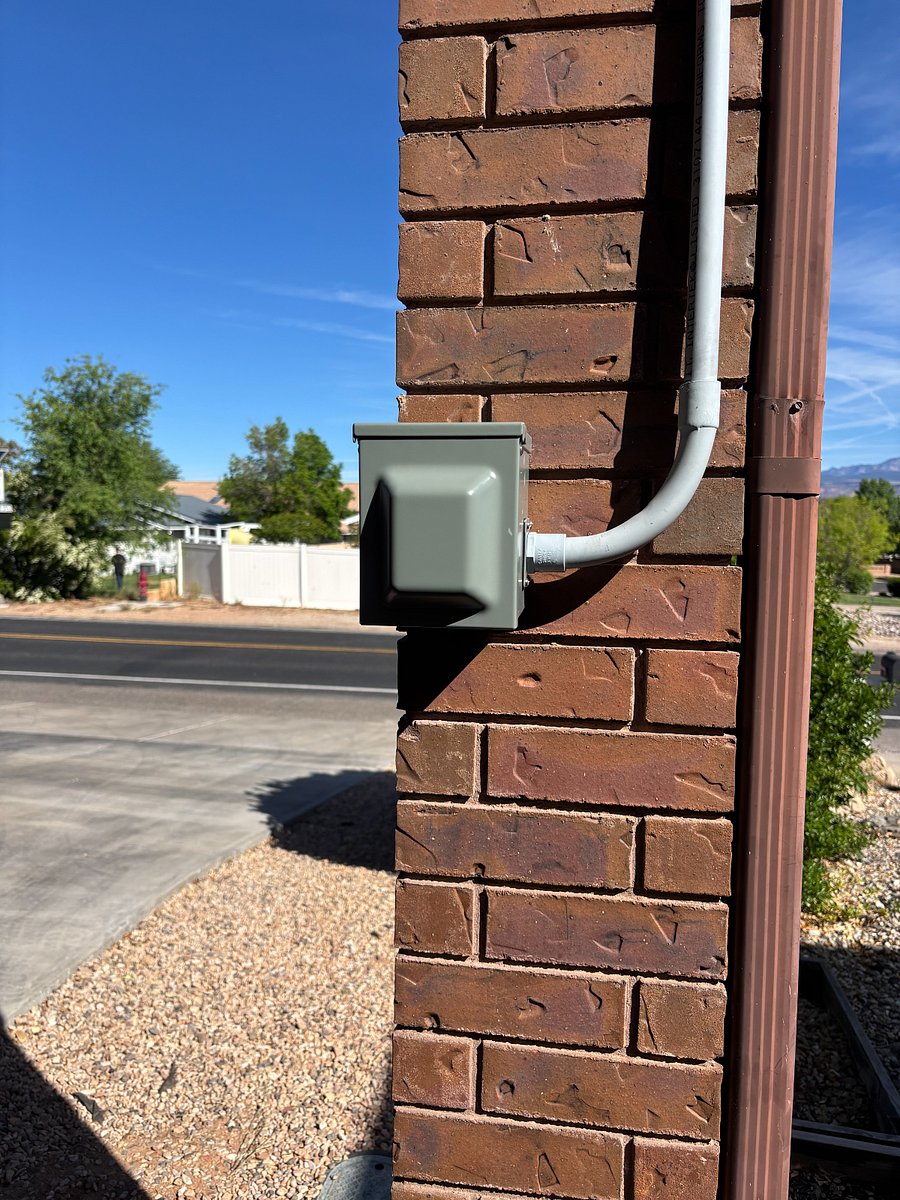 Nema 14-50 Outlet for EV Charging