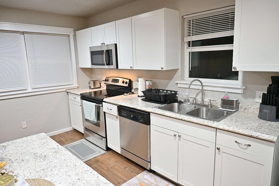 Furnished Finder property 900564_1 photo 7