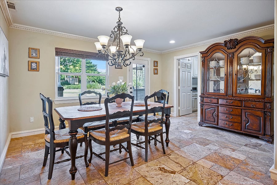 Enjoy a bright breakfast area complete with a thoughtfully stocked tea and coffee station for a relaxing start to your day
