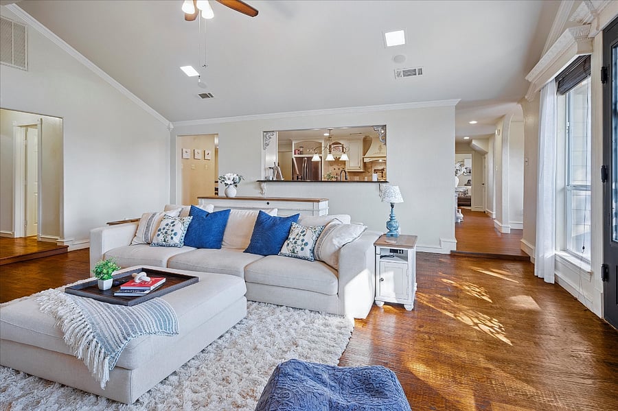 Thoughtfully designed open-concept floor plan that makes entertaining effortless.