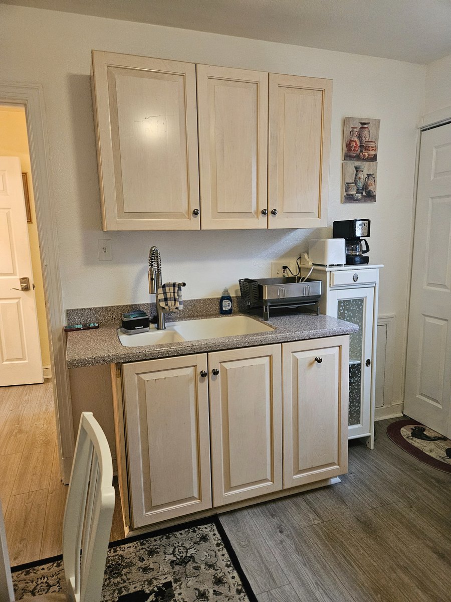 Furnished Finder property 900650_1 photo 7