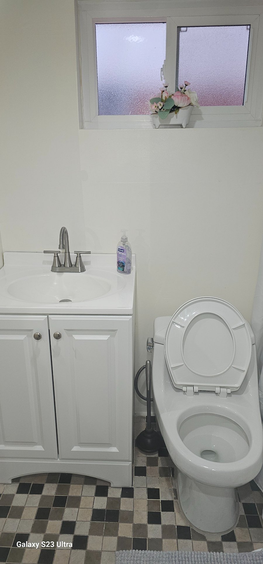 Furnished Finder property 900664_1 photo 12