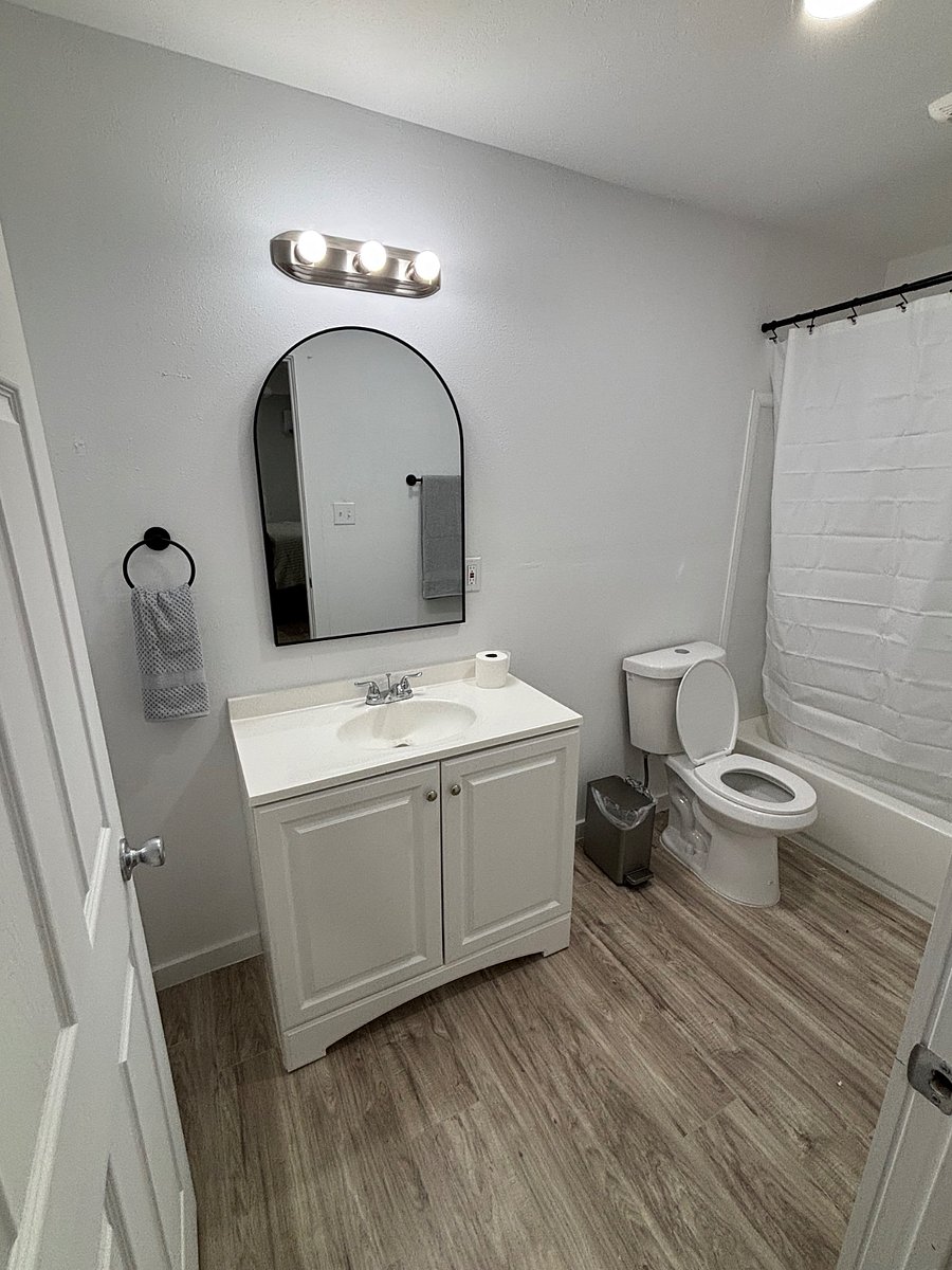 Furnished Finder property 900666_1 photo 8