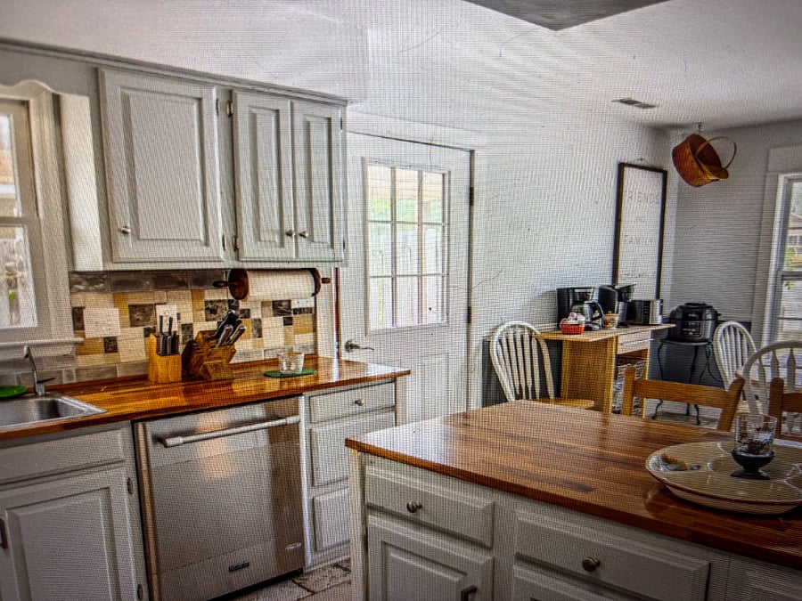 Furnished Finder property 900681_1 photo 15
