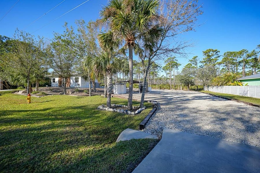 Furnished Finder property 900710_1 photo 29