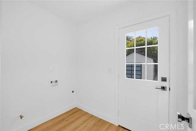 Furnished Finder property 900719_2 photo 12