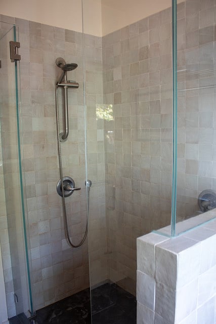 Shower - 2 Shower Heads