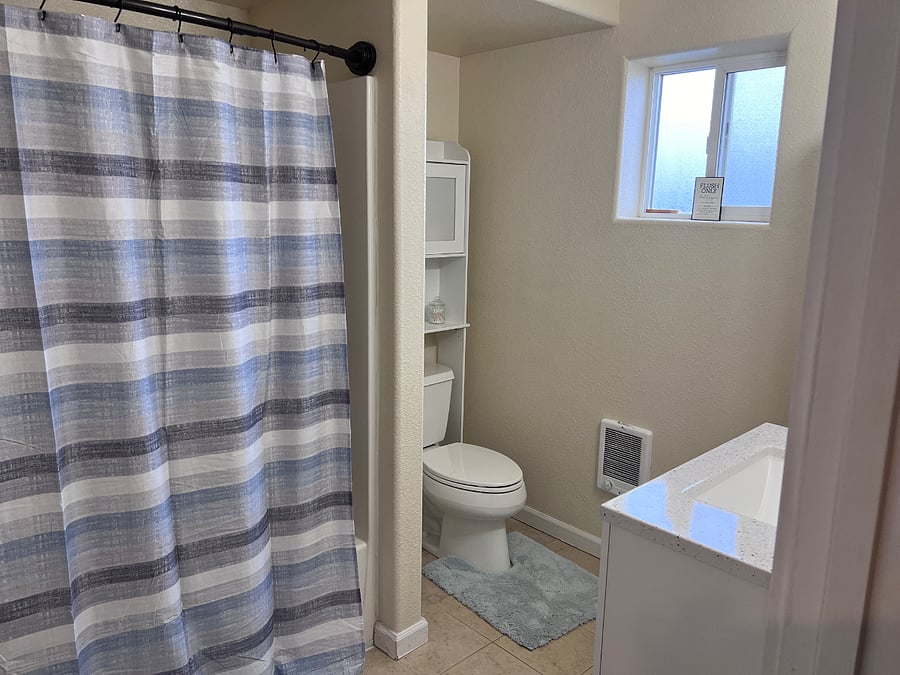 Full bathroom
