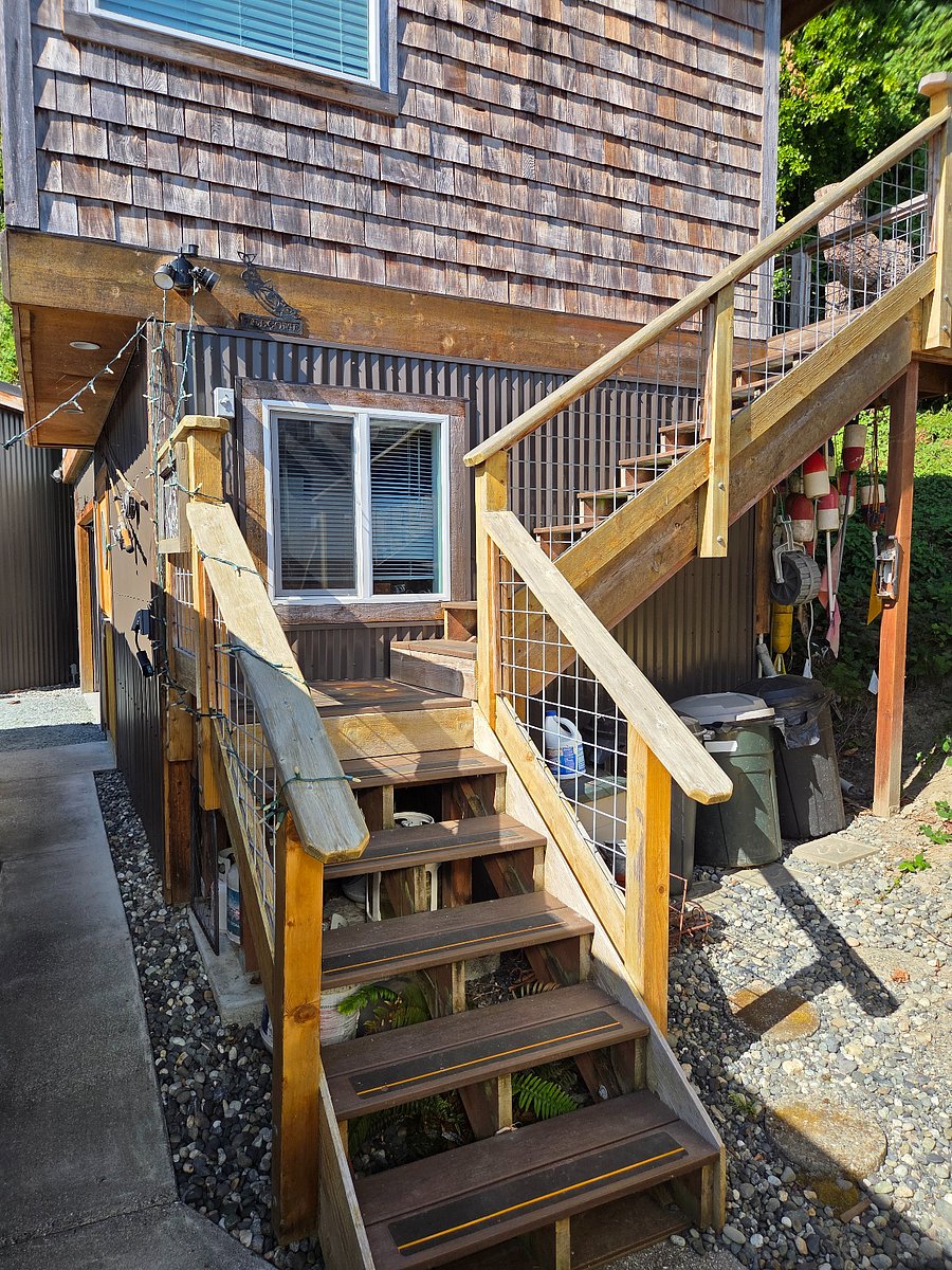 Stairs up to the casita.