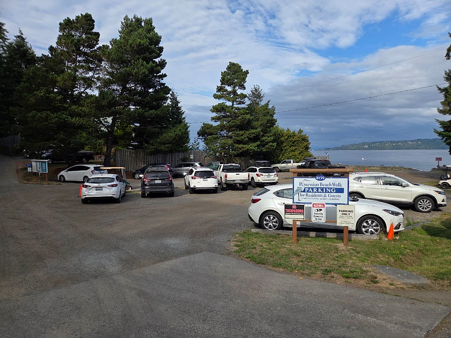 This is the community parking lot where you will park your car. It is very safe, and we have never had any issues.