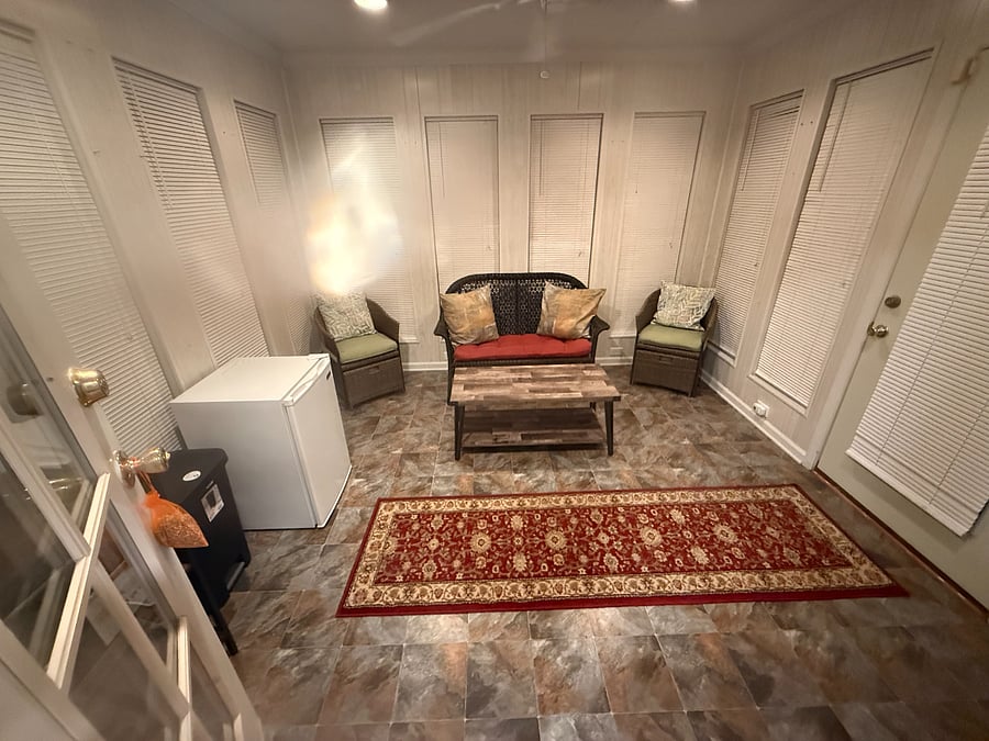 Furnished Finder property 900799_1 photo 8