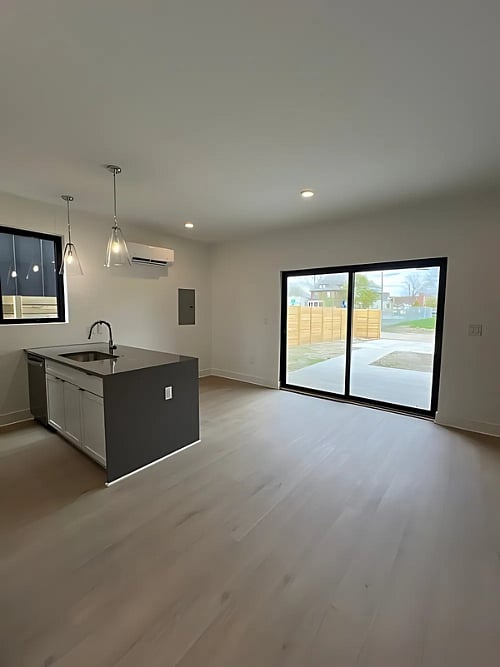 Furnished Finder property 900829_1 photo 7