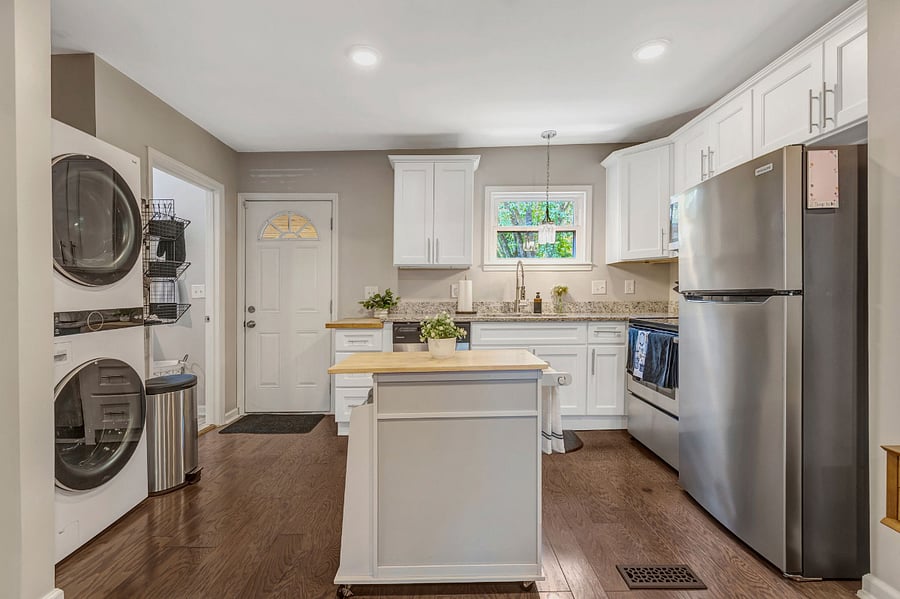 Kitchen includes all your basic essentials!