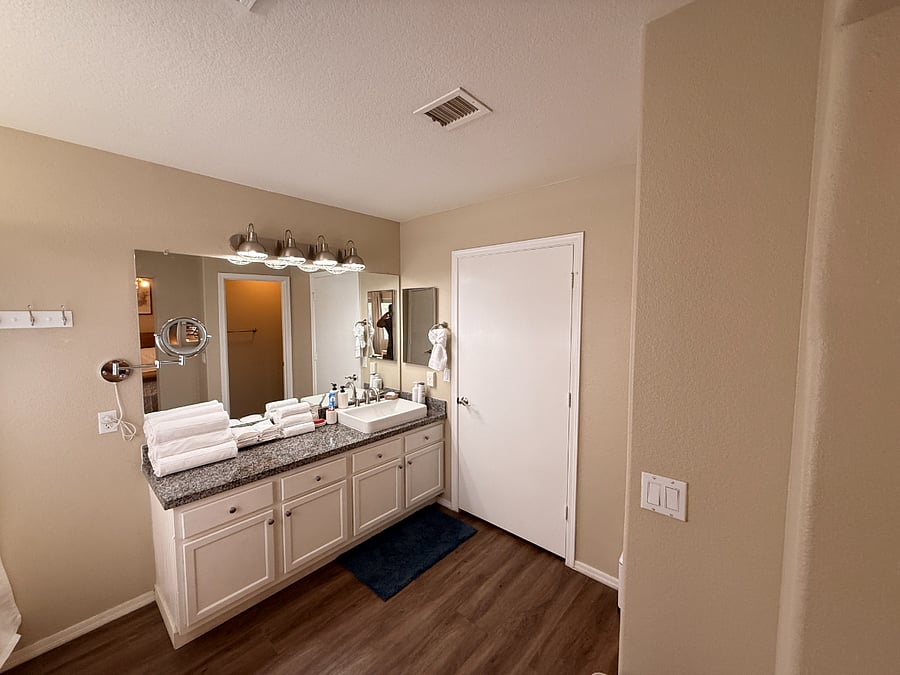 Furnished Finder property 900882_1 photo 5