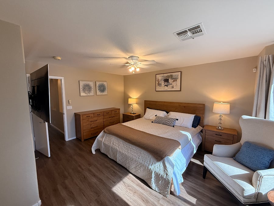 Spacious master bedroom 