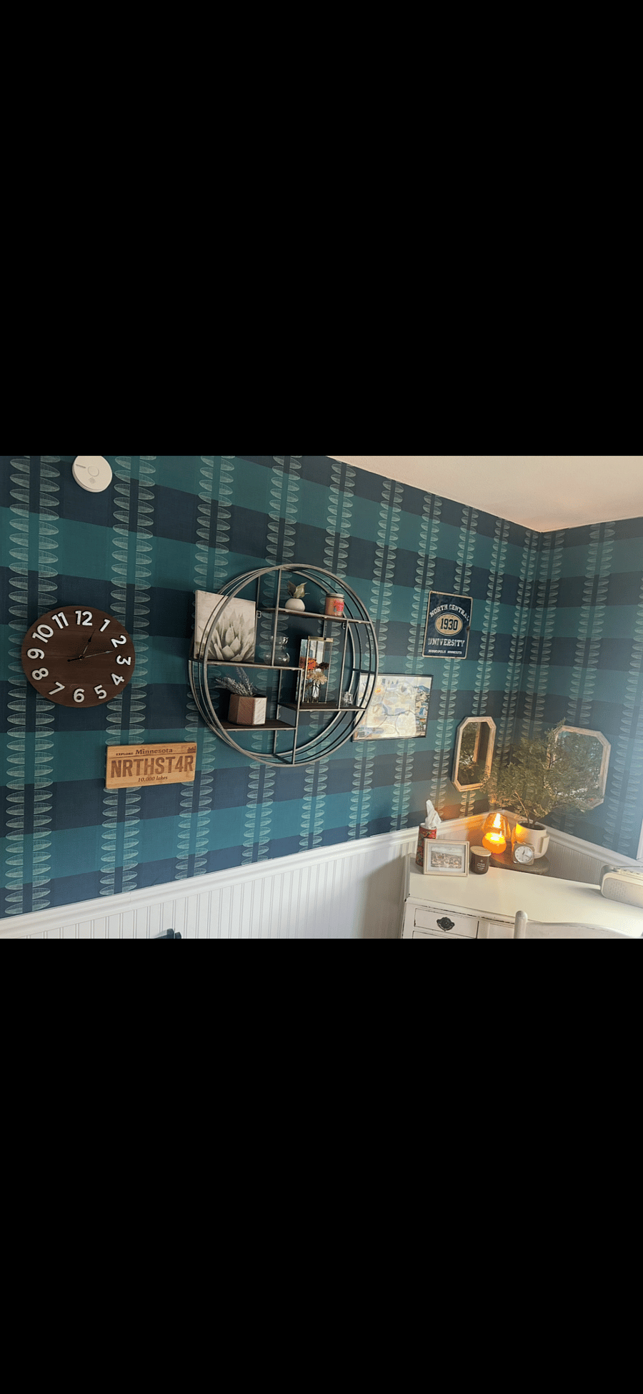 Bedroom 2 decor