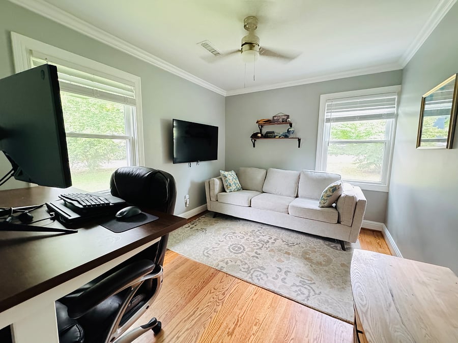 Dedicated workspace - ideal for remote work or longer stays