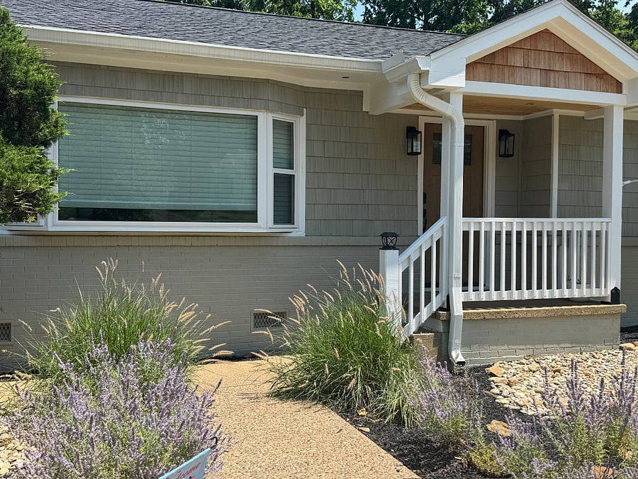 Charming home located in scenic Sequoyah Hills