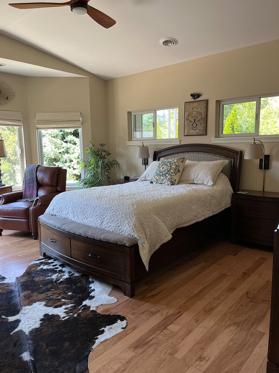 Master suite.