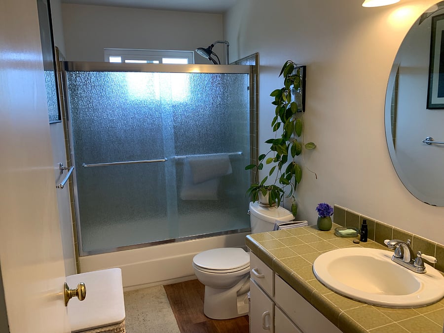 Upstairs bathroom