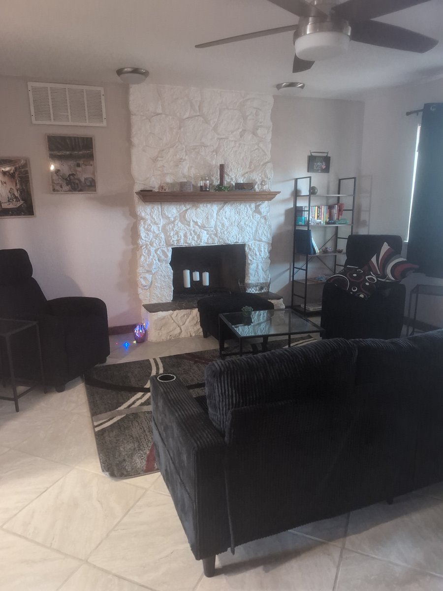 Furnished Finder property 901162_1 photo 3
