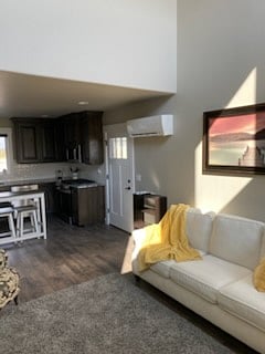 Furnished Finder property 901183_1 photo 3
