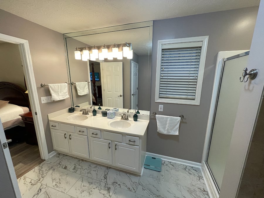 Master Bathroom.