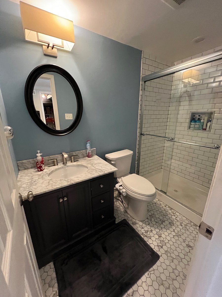 Private bathroom and shower