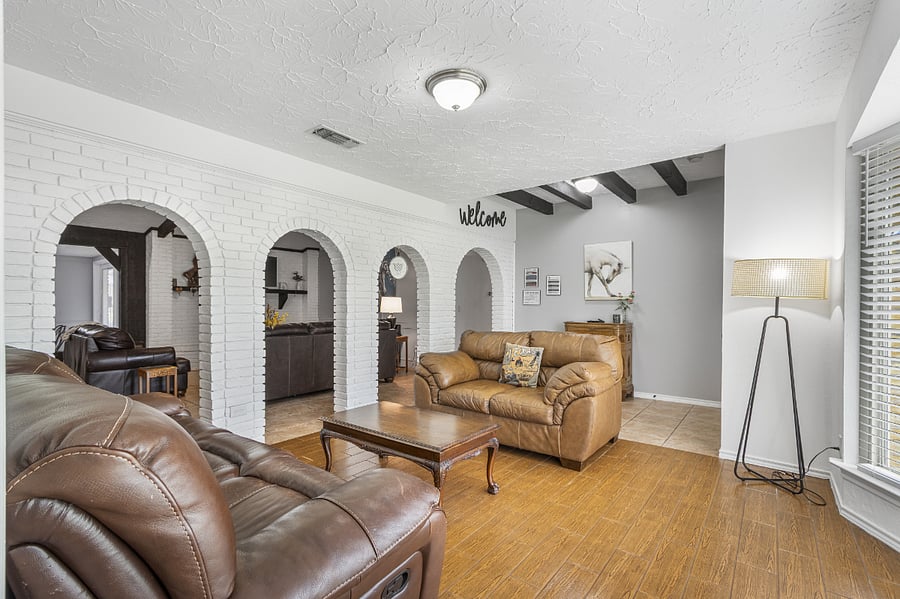 2nd of 2 large family room areas to spread out, relax, read, or watch TV.