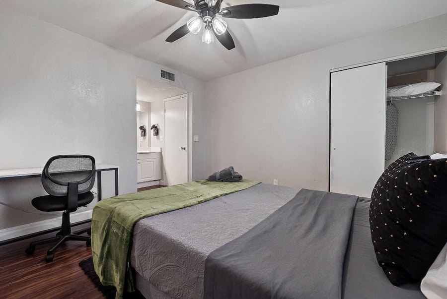 Furnished Finder property 901257_20 photo 11