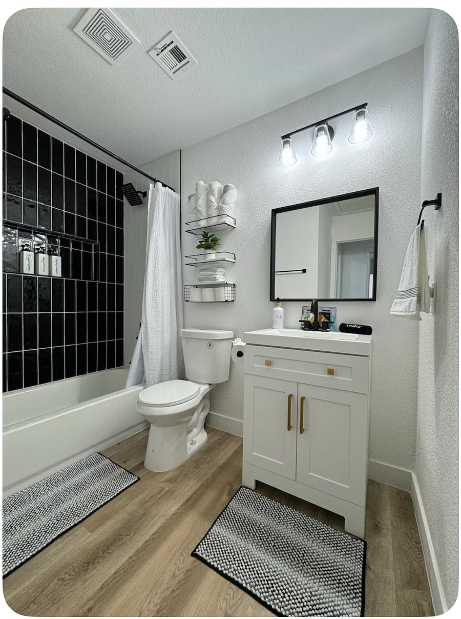 Bathroom 2 