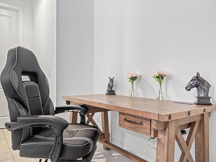 Dedicated workspace with an ergonomic chair, high speed internet through out house plus a living room with comfortable furniture for relaxing and stretching out after long hours of work