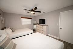Second bedroom with two queen beds