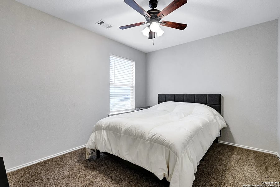 Furnished Finder property 901558_1 photo 8