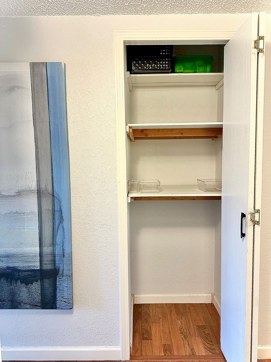 Pantry & hallway closet
