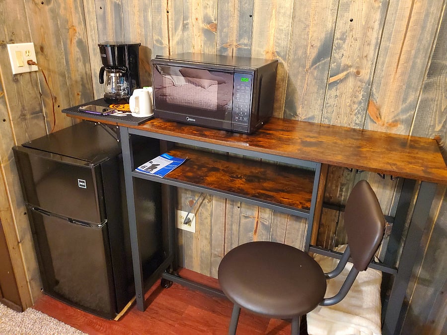 Kitchenette with Fridge/Freezer/Microwave
/Keurig Coffee maker