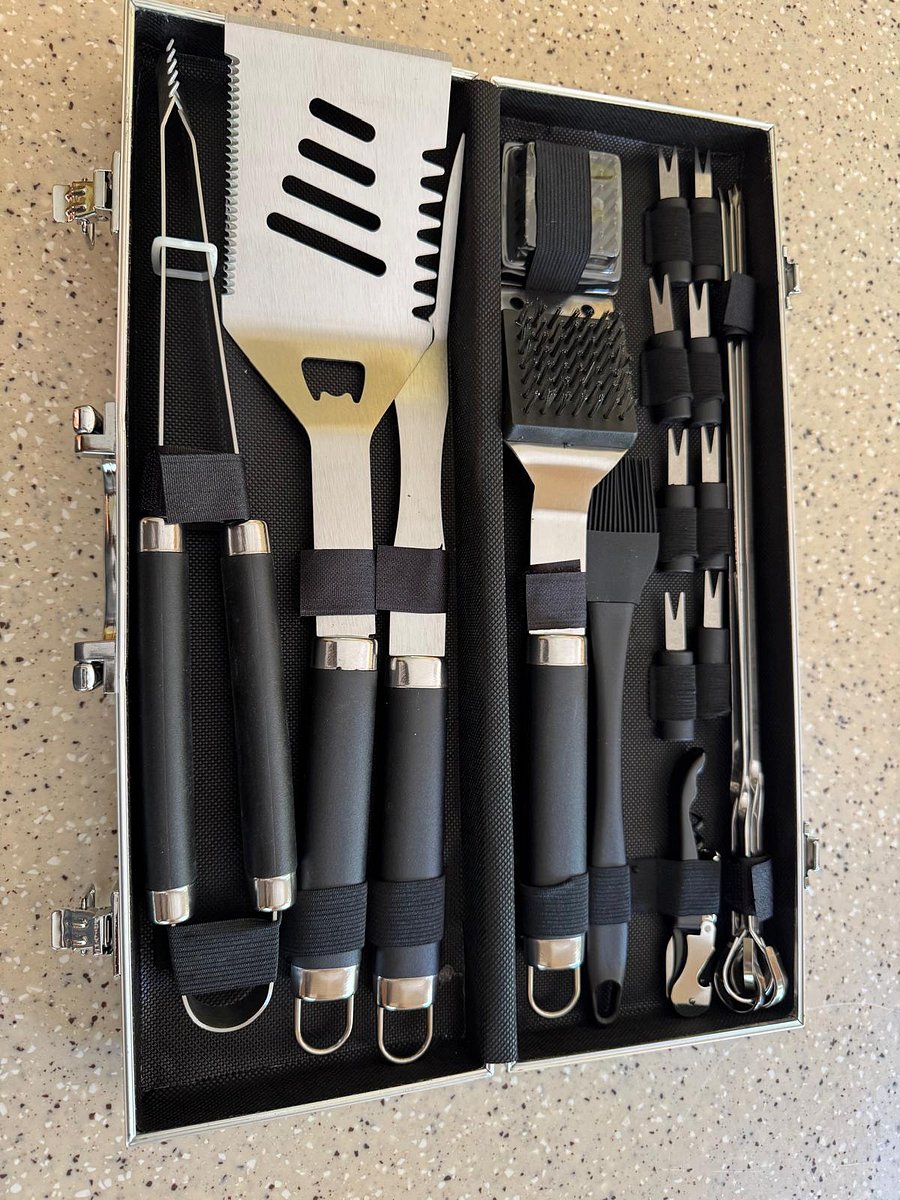 Grill set.