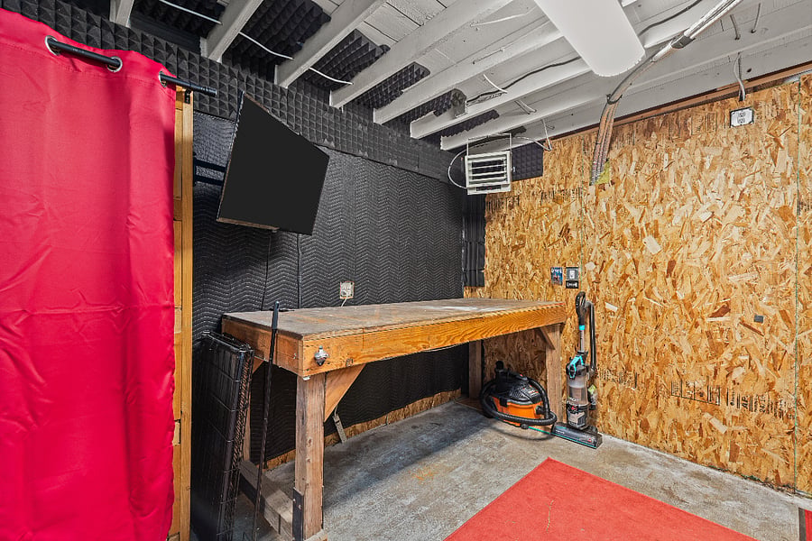 Heated and Insulated Garage/Studio with storage, room for home gym and laundry